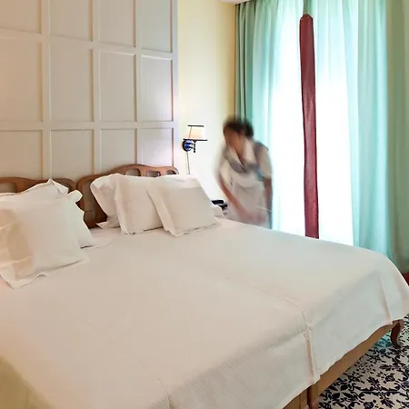 Regina Isabella-resort Restaurant Hotell