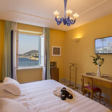 Hotel Regina Isabella-resort Restaurant 5*