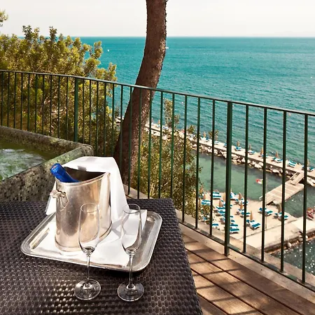 Hotel Regina Isabella-resort Restaurant 5*