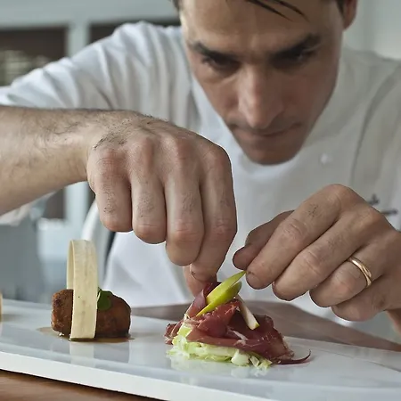 Regina Isabella-resort Restaurant ホテル 5*